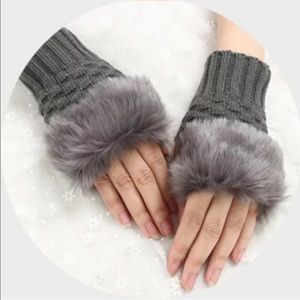 NWT Dark Grey Faux Fur Fingerless Gloves
